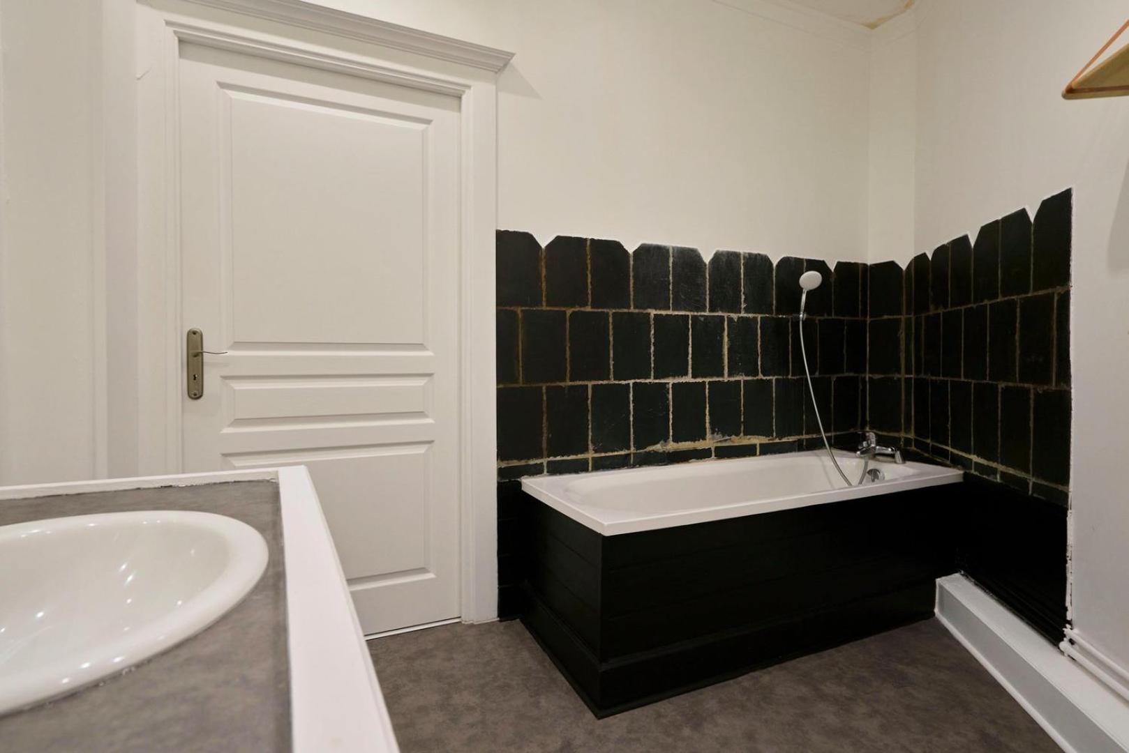 Old Lille: Charming Renovated Apartment Luaran gambar