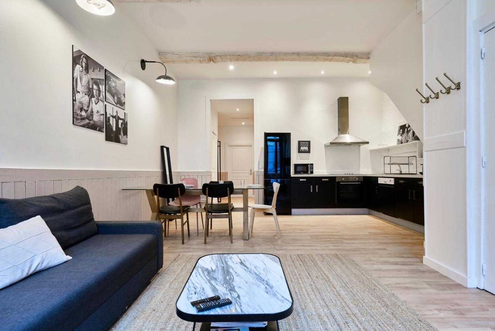 Old Lille: Charming Renovated Apartment Luaran gambar